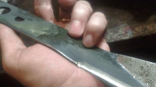 Proper sharpening of a lawn mower knife with your own hands How to change a knife on an electric lawn mower