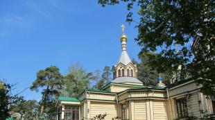 Trinity Church in the village of Udelnaya, Ramensky district, Moscow region. Trinity Church, specific schedule.